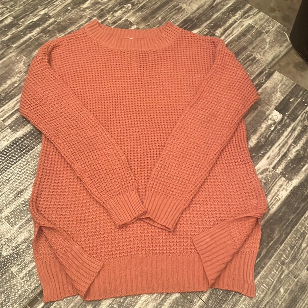Tunic length sweater, rusty rose color. Large, never worn.